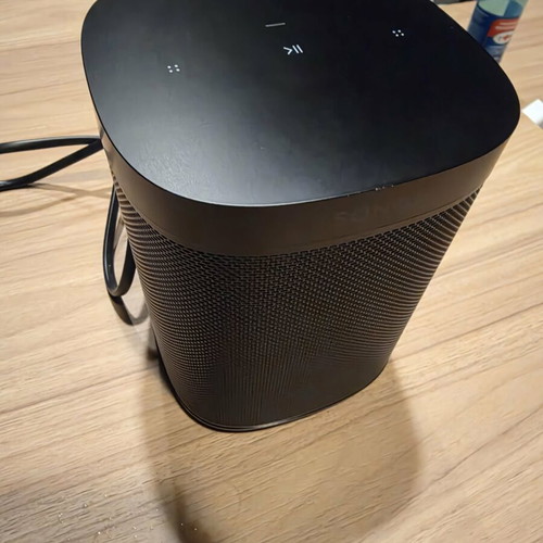 Sonos Dolby Atmos Soundbar Arc white and 2x Sonos One SL black set like new