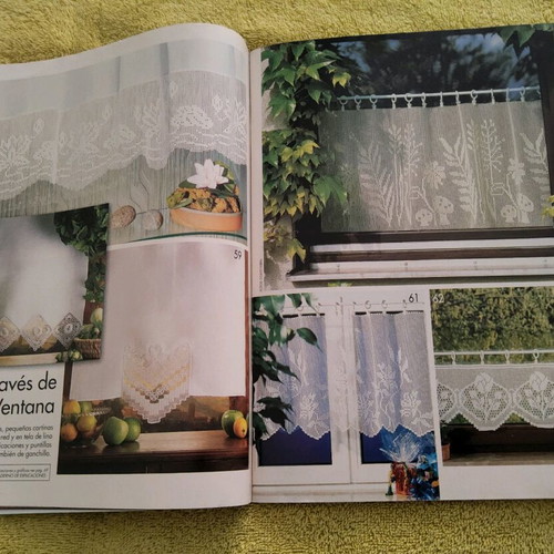 Labores del Hogar magazines used, vintage, set of 2