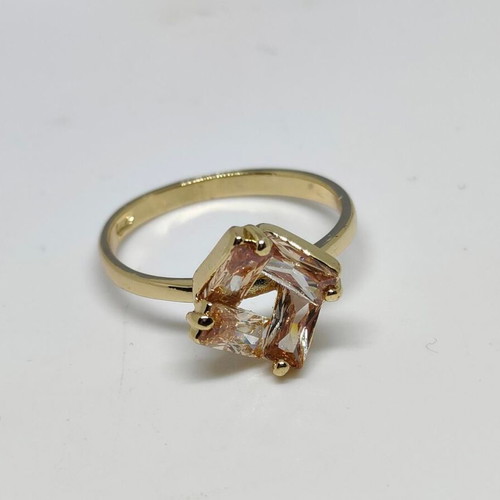 Gold ring with geometric champagne crystals like new
