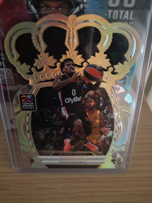 TJ Shorts Paris Basketball Card like new