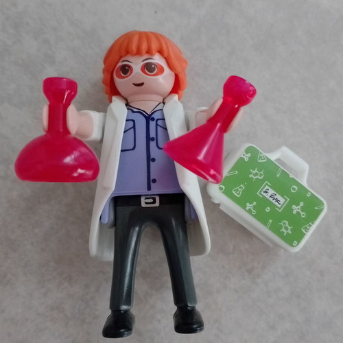 Playmobil figures pack of 4 like new