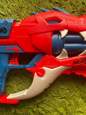 Hasbro Nerf DinoSquad Raptor-Slash Dart Blaster like new