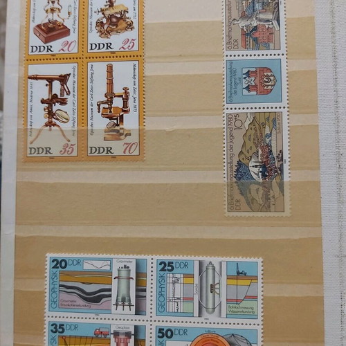 Mini album 16 pages like new with 36 unsealed series from East Germany