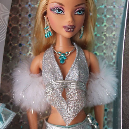 Barbie My Scene Super Bling Doll 2005 with Real Diamond Ring new