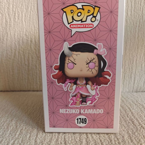 Funko Pop Demon Slayer Nezuko Kamado #1749 with Protector new
