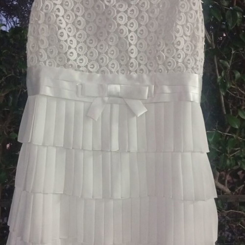 Wedding dress SMAILI'S size large like new, knee length
