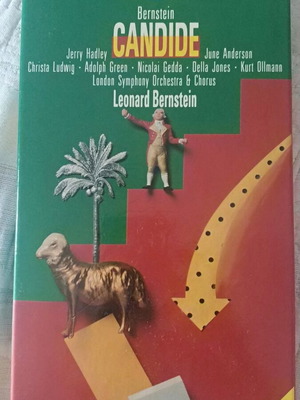 Leonard Bernstein Candide 2x cassette tapes like new
