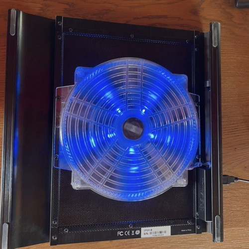 Enermax Aeolus Premium laptop cooling stand