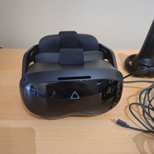 HTC VIVE Focus 3 Business Edition VR headset used with Eye Tracker