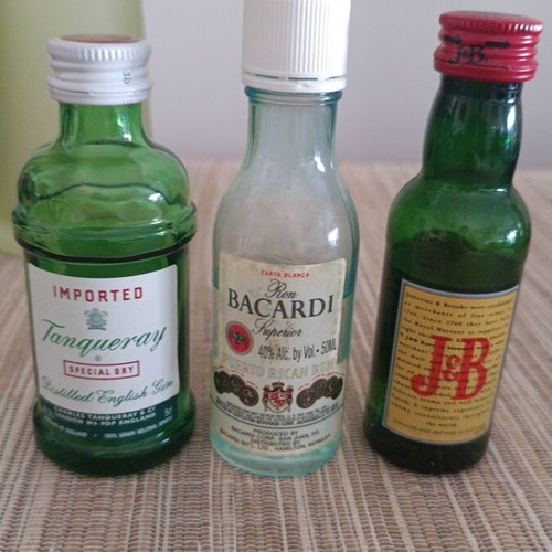 Miniature bottles used, pack of 21