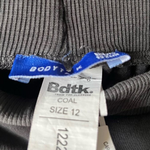 BodyTalk tracksuit charcoal used size 12y 152 cm