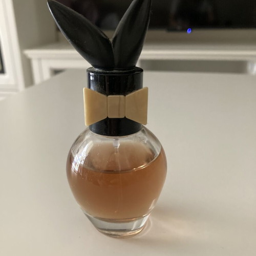 Playboy VIP for Her Eau de Toilette used, fruity floral scent