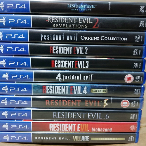 Resident Evil Ultimate Collection bundle 11 PS4 games used