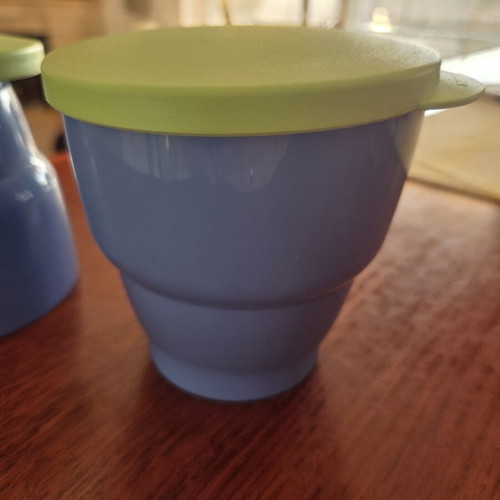 Tupperware container 23.5x14cm like new or two 350ml cups with lids