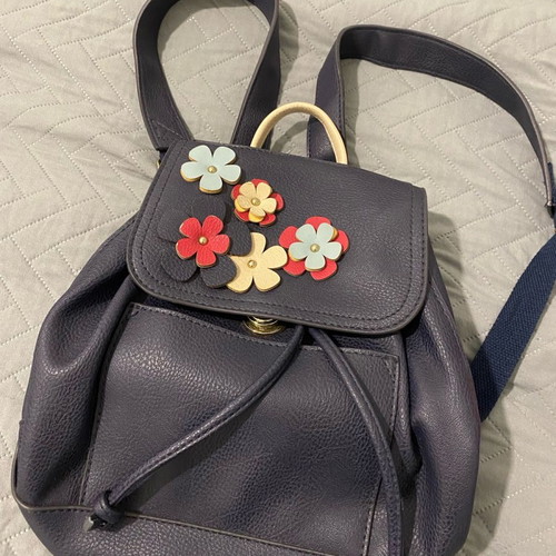 Women's backpack bag used in excellent condition