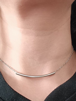 Necklace with stainless steel bar and silver chain new