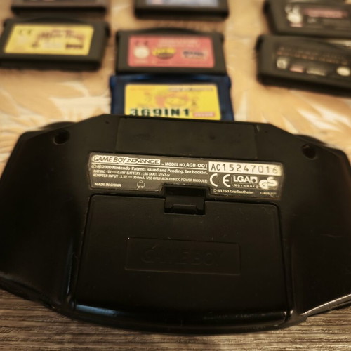 Game Boy Advance used, bundle in very good condition