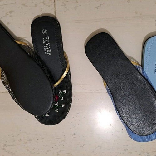 Pasoumaki slippers new, size 38, black and light blue