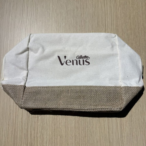 Necessaire Venus καινούργιο, ευρύχωρο