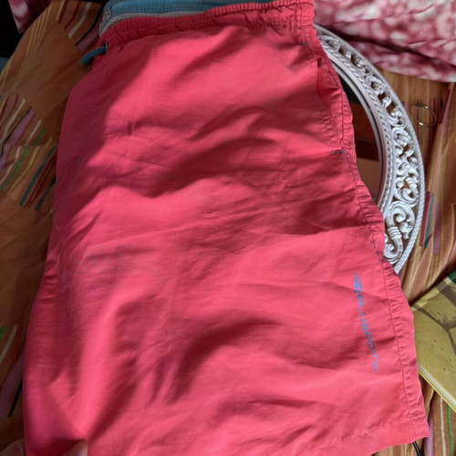 Bluepoint men's swim shorts like new, fuchsia large