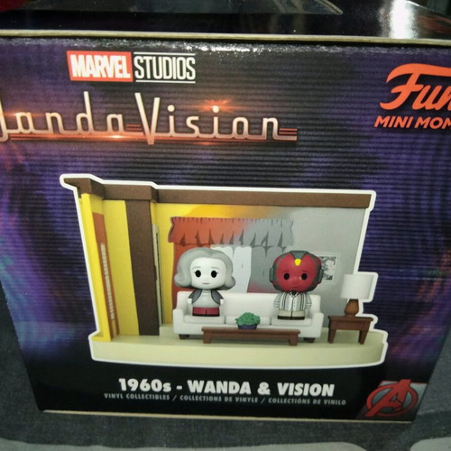 WandaVision Marvel 1960s Wanda & Vision Funko Pop new