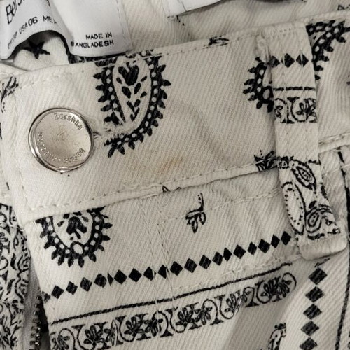 Bershka white denim shorts with bandana pattern, used, size M