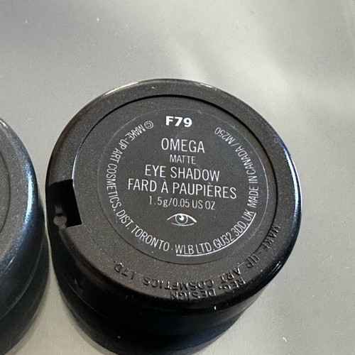 Mac eyeshadow set used with sushi flower satin, Shimmermoss, Omega matte shades