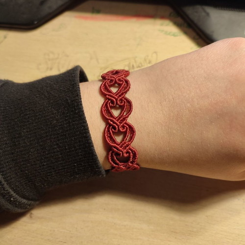 Macrame bracelet with heart shapes, new, dark red