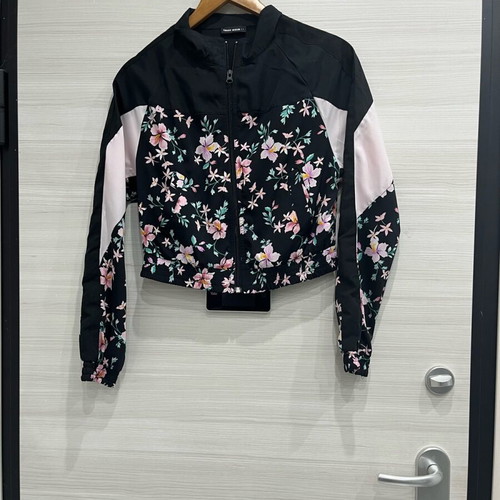 Women's crop jacket new, multicolor, windproof fabric