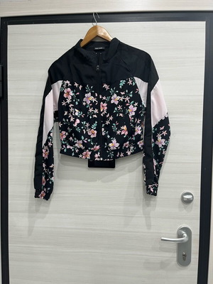Women's crop jacket new, multicolor, windproof fabric