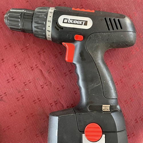 Budget Cordless Drill 18V used, cadmium battery needs repair