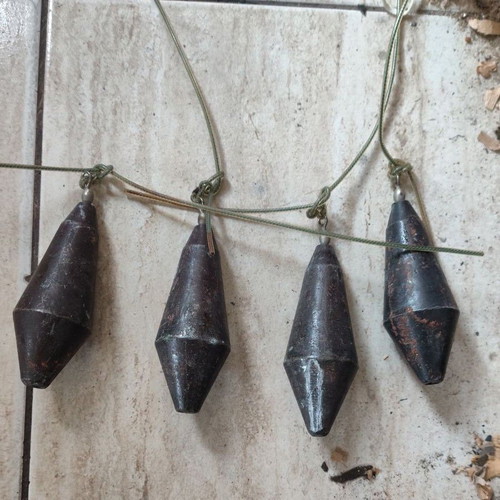 Fishing weights 1kg pack of 4 like new