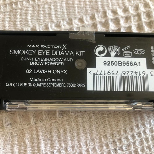 Max Factor Drama Kit 4-Color Eyeshadow Palette shade 02 Lavish Onyx new