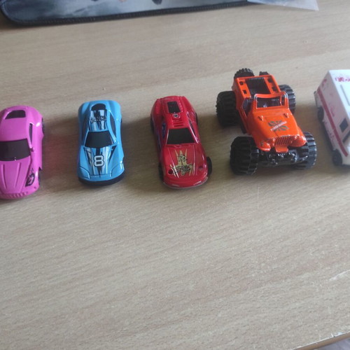 Toy cars used, lot of 5