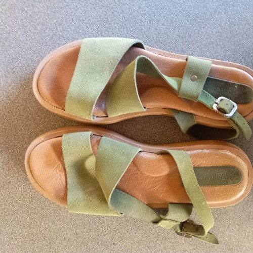 El Greco leather sandals used, size 39