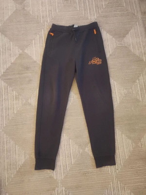 Lc Waikiki Sweatpants like new, size 10-11 years, 140-146 cm, black