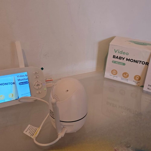 Smart Baby Monitor Full HD 5 Inch Brand New
