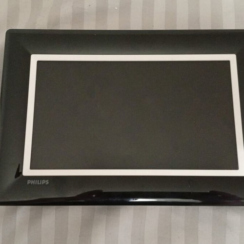 Digital photo frame Philips used, missing screw mount