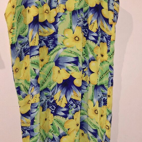 Dress green blue yellow like new, size XXL