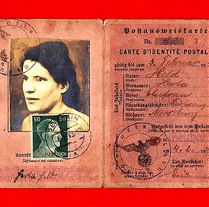 Πολιτική ταυτότητα Γερμανίδας του 1943 με συλλεκτικά χαρτόσημα και σφραγίδες εποχής για ταχυδρομικές συναλλαγές.