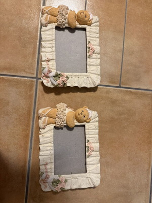 Picture frame set of 2 with teddy bear decoration