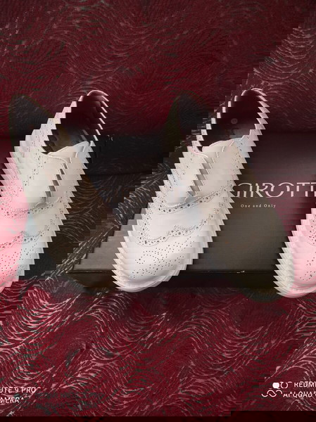 Προσφορά έως 15/5/25: Χειροποίητα Ανδρικά Sneakers