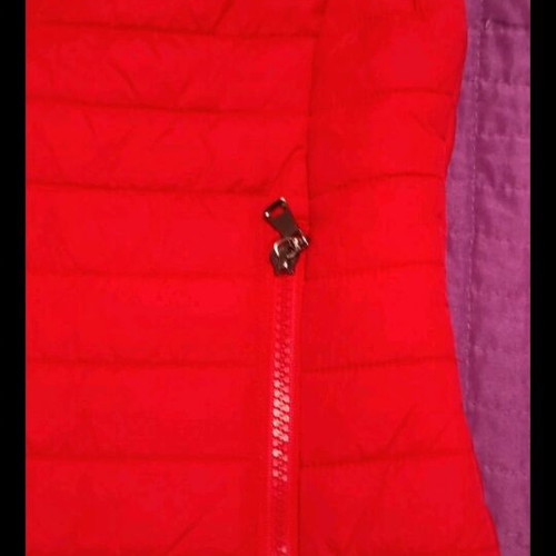 Evita sleeveless jacket for 14-year-old girl red like new
