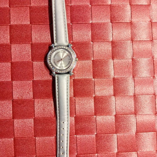 Oriflame women's watch new, silver dial with crystals
