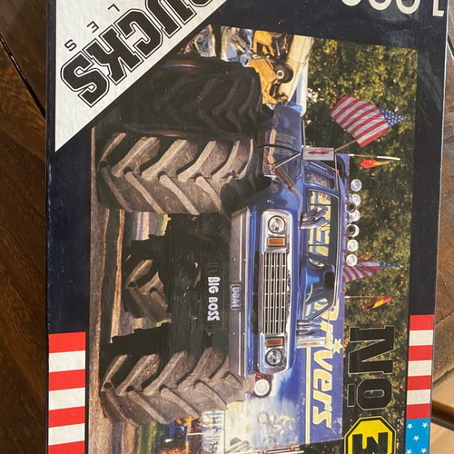 Trucks Puzzle No 3 1000 Pieces Used