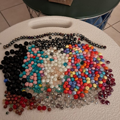 Beads for jewelry