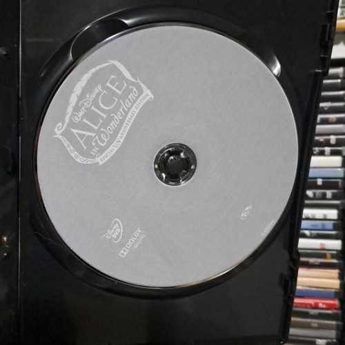 Alice in Wonderland DVD like new, dubbed