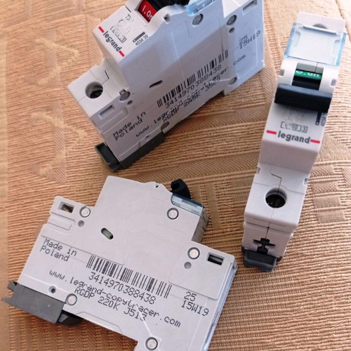 Legrand TX3 1P C25A 6kA Rail Circuit Breaker Set of 3