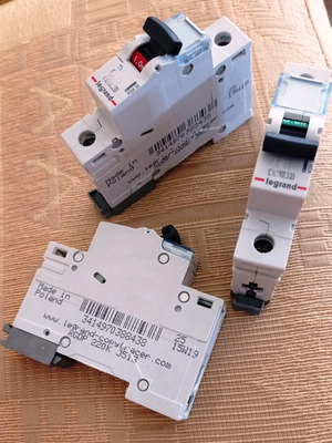 Legrand TX3 1P C25A 6kA Rail Circuit Breaker Set of 3