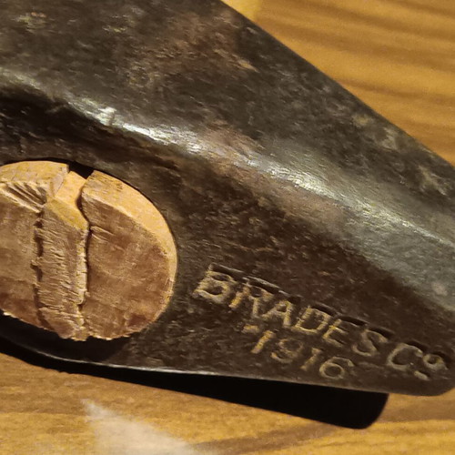 Brades Co hammer collectible used, 1916, 110-year-old heirloom